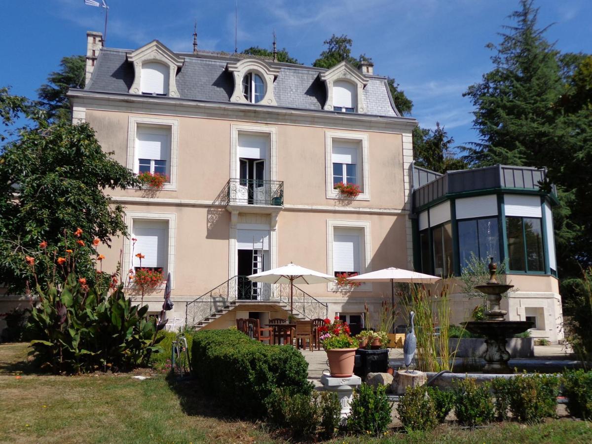 La Maison Ribotteau L'Isle-Jourdain  Exterior photo